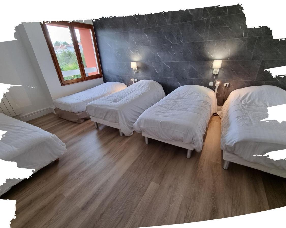 Hotel Du Cheval Blanc Cerizay Εξωτερικό φωτογραφία