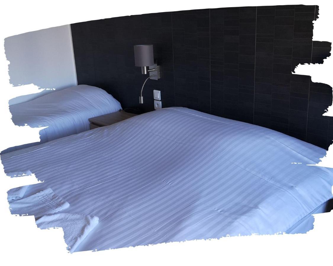 Hotel Du Cheval Blanc Cerizay Εξωτερικό φωτογραφία